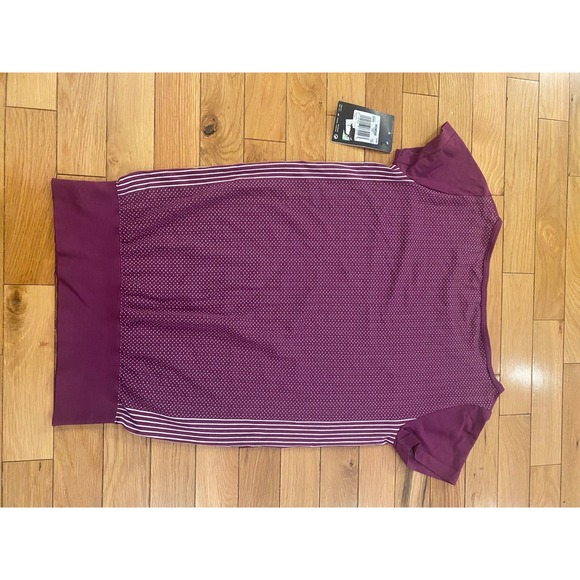 Nike Dri fit Women XSMALL Athletic Shirt Short Sleeve Fitted Hem-line T-shirt - Picture 5 of 5